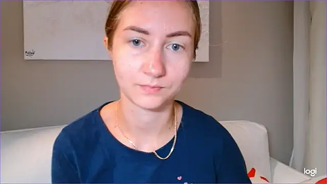 Snapshot of BluueSilk chatting on 10/14/25, 05:30 BluueSilk online show from 10/14/25, 05:30