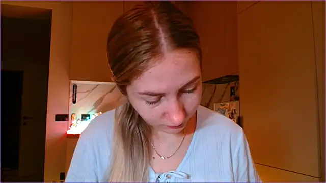 BluueSilk online show from 01/08/26, 06:08