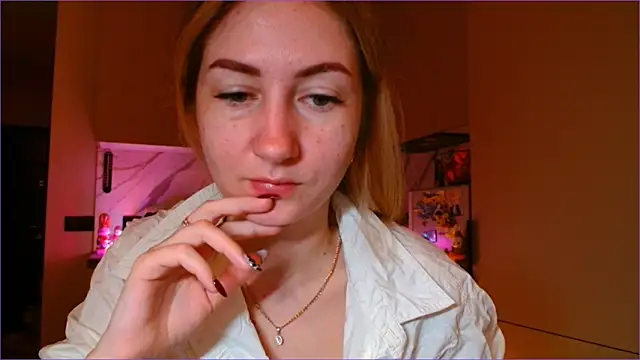 BluueSilk online show from 02/03/26, 06:22