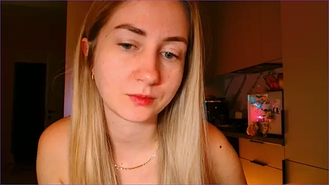 BluueSilk online show from 02/19/26, 06:32