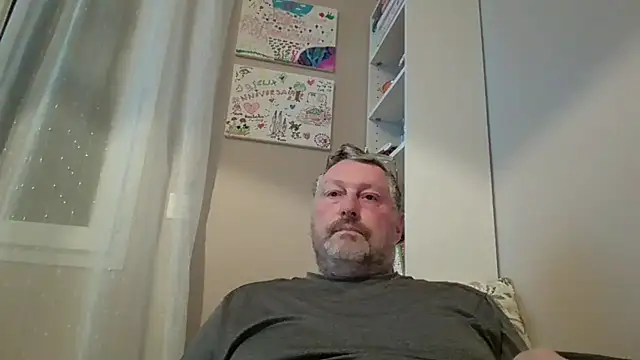 doudou310 online show from 04/14/26, 03:55