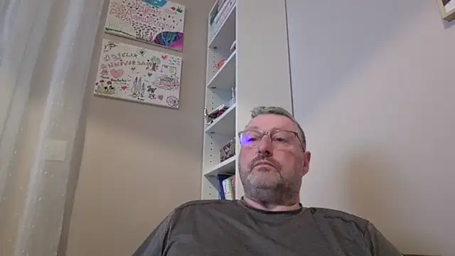 doudou310 online show from 03/11/26, 05:34