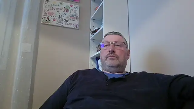 doudou310 online show from 03/10/26, 05:00