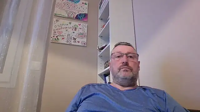 doudou310 online show from 03/04/26, 05:04