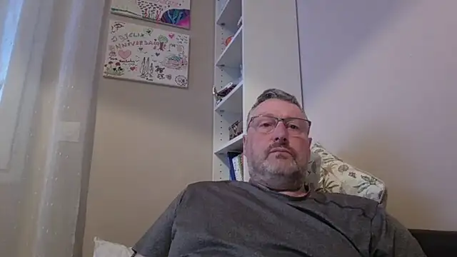 doudou310 online show from 03/20/26, 05:30