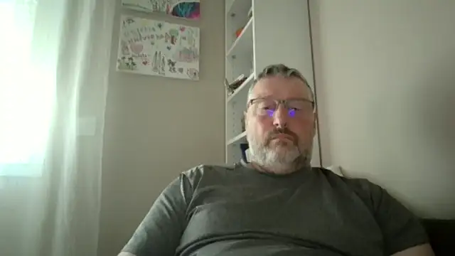 doudou310 online show from 03/27/26, 06:11