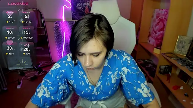 Scarlet Sirenn online show from 02/15/26, 08:24