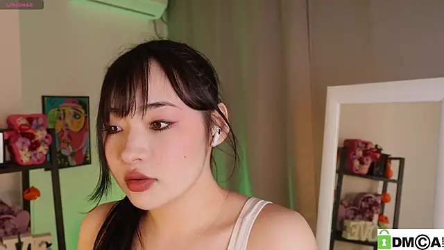 Noiry Vuvez online show from 04/03/26, 08:15