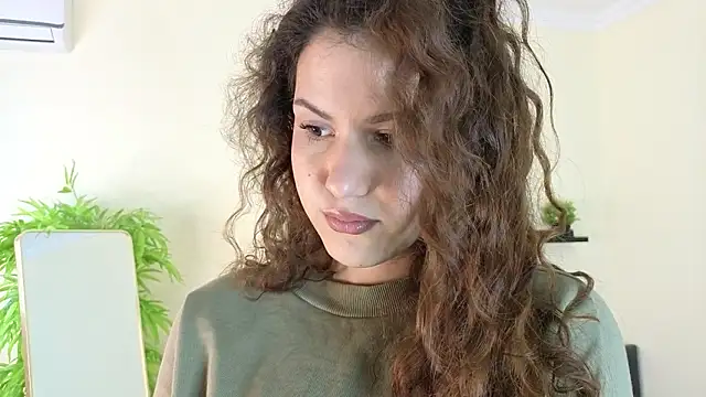 Lili Torin online show from 02/13/26, 01:33