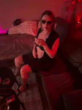 hottogetherNL online show from 03/31/26, 10:01
