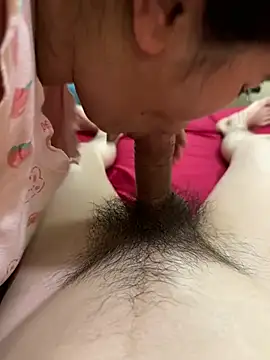 Snapshot of holl110 chatting on 02/26/26, 03:23 holl110 online show from 02/26/26, 03:23