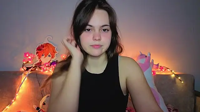 Snapshot of _momomochi_ chatting on 02/08/26, 07:11 momomochi online show from 02/08/26, 07:11