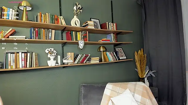 JuliannaLeiding online show from 02/16/26, 07:12