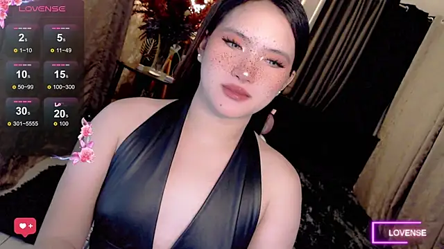 Snapshot of IsabellaXoXo69 chatting on 06/19/26, 11:20 IsabellaXoXo69 online show from 06/19/26, 11:20
