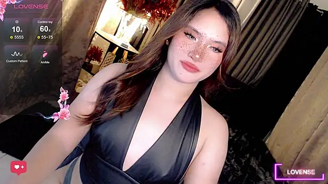 Snapshot of IsabellaXoXo69 chatting on 07/05/26, 04:36 IsabellaXoXo69 online show from 07/05/26, 04:36