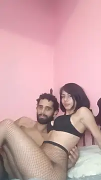 Snapshot of casal_atrevido chatting on 02/12/26, 11:32 casal atrevido online show from 02/12/26, 11:32