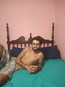 casal atrevido online show from 03/11/26, 01:27