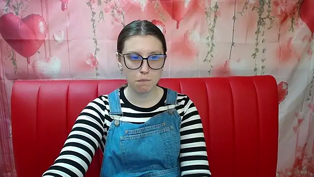 LilianaShine online show from 05/14/26, 05:15