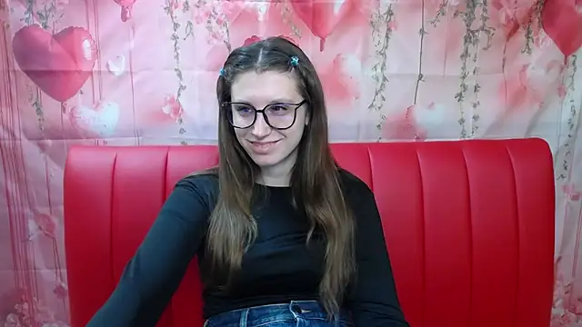 LilianaShine online show from 03/19/26, 06:13