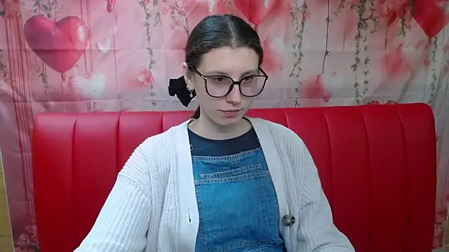 LilianaShine online show from 02/21/26, 06:15