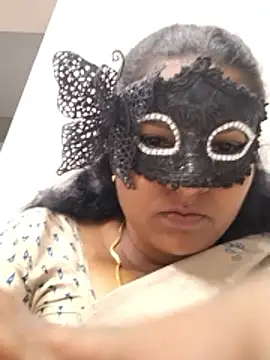 Tamil Shalini12 online show from 03/11/26, 04:12