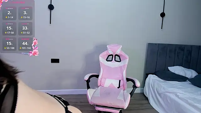 millaa bella online show from 03/06/26, 01:06