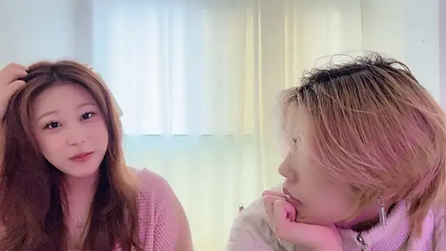 SM JIAJIA ZL online show from 03/26/26, 02:10