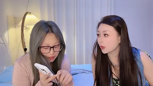 SM JIAJIA ZL online show from 05/17/26, 05:13