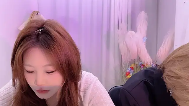 SM JIAJIA ZL online show from 04/09/26, 03:51