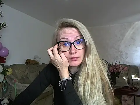 Snapshot of Nataly_Rosy chatting on 02/19/26, 08:44 Nataly Rosy online show from 02/19/26, 08:44