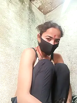 Snapshot of Sunali_Bendre chatting on 02/22/26, 03:09 Sunali Bendre online show from 02/22/26, 03:09