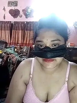 x -hot online show from 02/04/26, 05:02