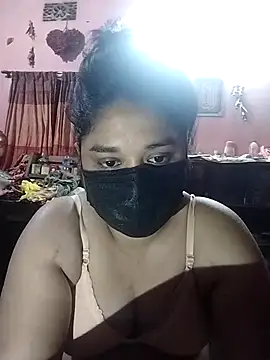 x -hot online show from 02/21/26, 03:52