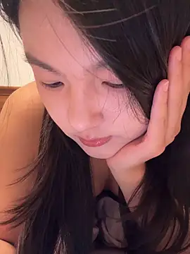 BeiBeiiiii online show from 04/10/26, 04:41