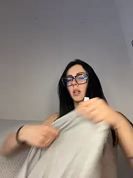 alibi room online show from 04/03/26, 02:12