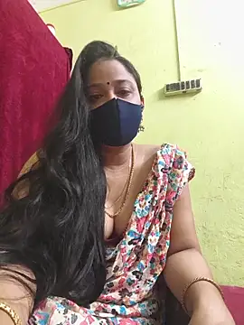 Snapshot of kashish_bhabhi chatting on 04/20/26, 05:25 kashish bhabhi online show from 04/20/26, 05:25