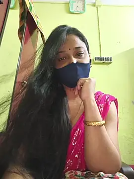 Snapshot of kashish_bhabhi chatting on 06/20/26, 11:04 kashish bhabhi online show from 06/20/26, 11:04