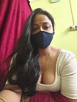 Snapshot of kashish_bhabhi chatting on 04/30/26, 08:57 kashish bhabhi online show from 04/30/26, 08:57