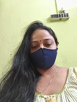 Snapshot of kashish_bhabhi chatting on 05/07/26, 04:06 kashish bhabhi online show from 05/07/26, 04:06