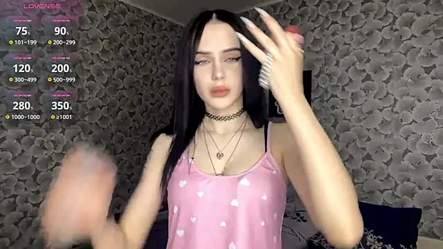 IeshaOsorio online show from 04/02/26, 06:31