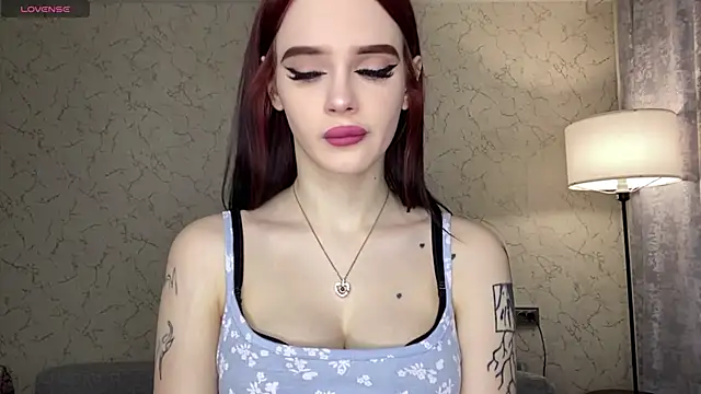 IeshaOsorio online show from 02/25/26, 06:13