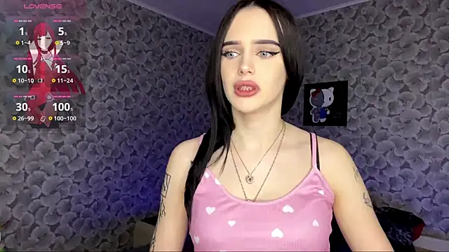 IeshaOsorio online show from 04/11/26, 06:54