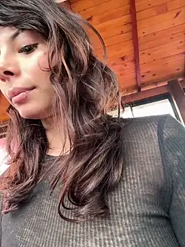 Isalove99 online show from 04/11/26, 01:59