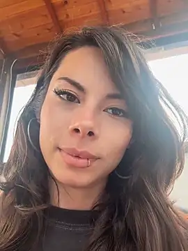 Isalove99 online show from 03/18/26, 06:31