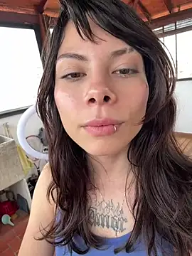 Isalove99 online show from 03/31/26, 04:53