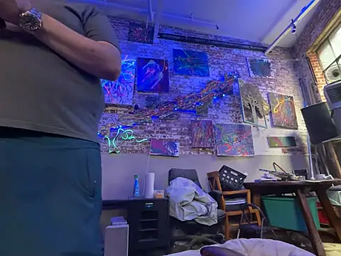 Snapshot of ctguybj chatting on 06/18/26, 05:40 ctguybj online show from 06/18/26, 05:40