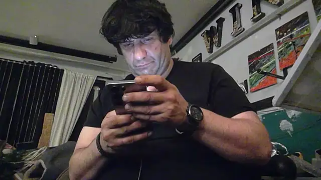Snapshot of ctguybj chatting on 07/10/26, 04:23 ctguybj online show from 07/10/26, 04:23