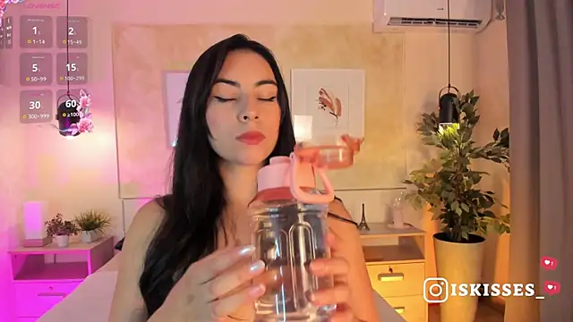 IsabellaSweet   online show from 05/04/26, 04:16