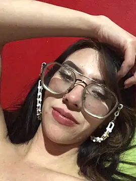 Snapshot of Winniedepootha chatting on 02/02/26, 08:13 Winniedepootha online show from 02/02/26, 08:13