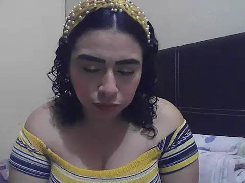 Snapshot of DalilahMx chatting on 02/06/26, 03:08 DalilahMx online show from 02/06/26, 03:08